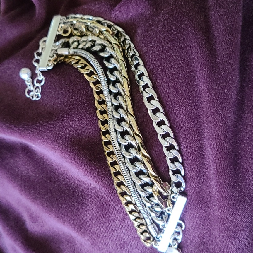 Bracelet 65$